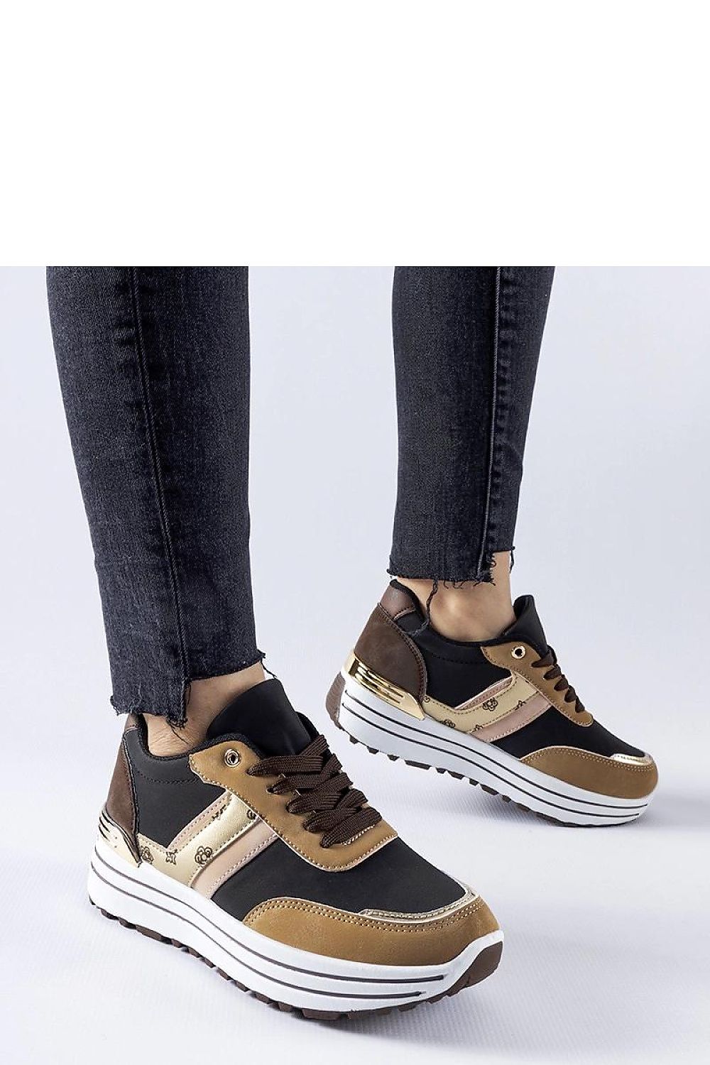  Sneakers model 207628 Solea 